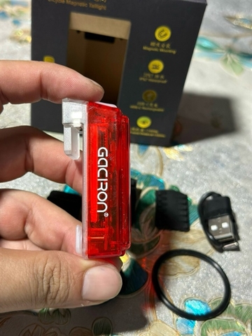 Đèn Hậu GACIRON W16C