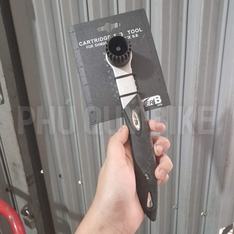 Cảo Trục Giữa Bạc Đạn Có Tay Cầm SUPER B TB-1470