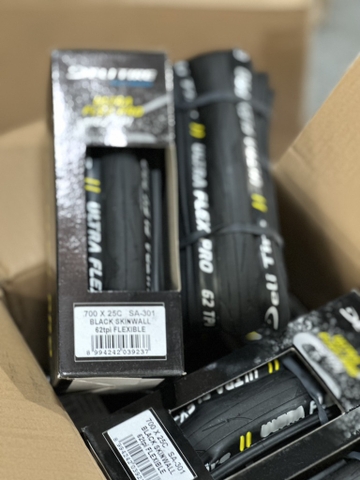 Vỏ Gấp Đen 700x25c Gai TAM GIÁC Deli Ultra Flex-Pro S-301