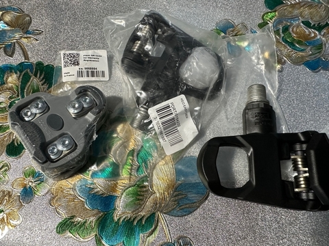 Pedal Can LOOK KÉO EASY Kèm Can Chống Trượt