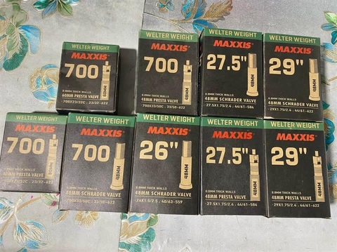 Ruột Maxxis VN 700x33/50c van xe đạp F/V 48mm (VAT)