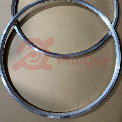 NIỀNG 1.6 700C BẠC BÓNG 36 LỖ CĂM D5