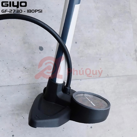 Bơm Giyo GF-2730 ống thép màu trắng đồng hồ to 8cm bản 2020
