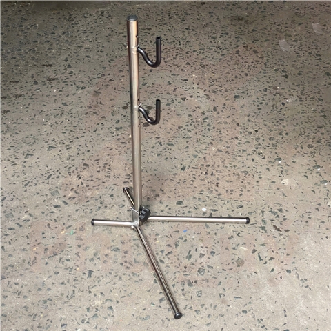 Chân Chống Dựng Xe Kiểu L INOX Loại 1