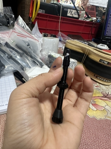 VAN TUBELESS ROAD 60mm