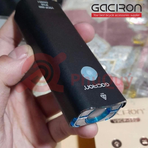 ĐÈN CHIẾU PHÍA TRƯỚC GACIRON 550LM BẢN QUỐC TẾ