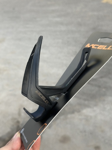 GỌNG BÌNH NƯỚC NHỰA MCELO