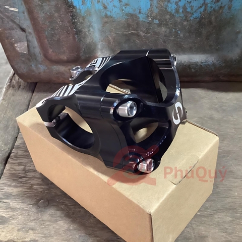 Pô tăng LUNJE Nhôm CNC 31.8 ĐEN ĐỎ XANH