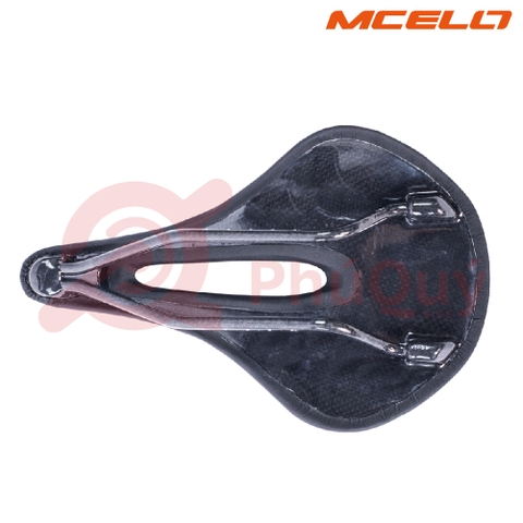 Yên MTB MCELO CÓ RẢNH GIỮA BẢN LỚN ĐẾ và Gọng CARBON