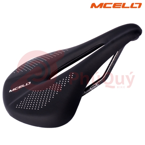 Yên MTB MCELO CÓ RẢNH GIỮA BẢN LỚN ĐẾ và Gọng CARBON