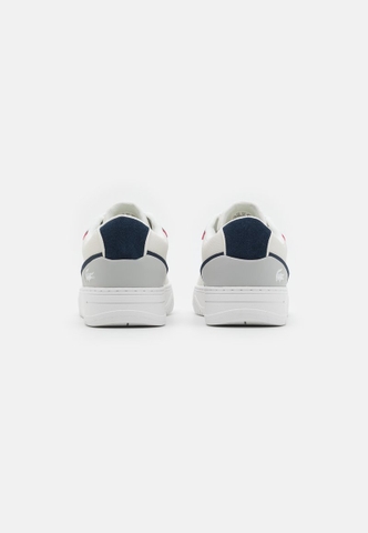 Lacoste L001