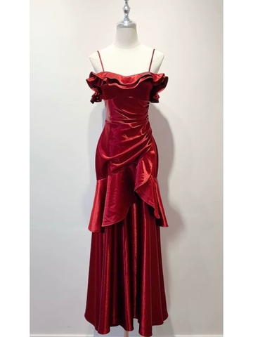 Intense Red Wine by GJFD