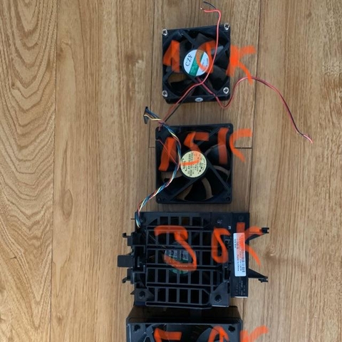 Quạt làm mát Brushless 12V