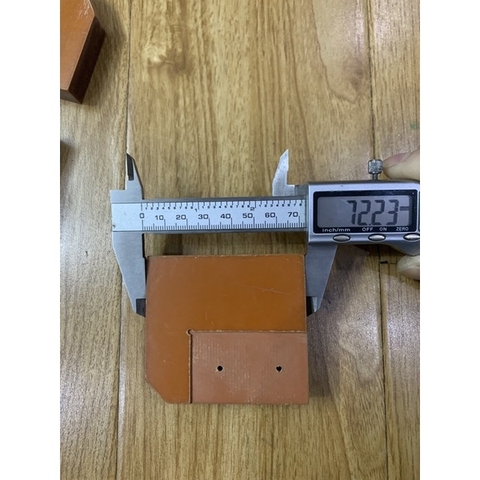 Miếng phíp nhựa phom dầy 1,5cm - 2cm làm cân lực máy hàn cell