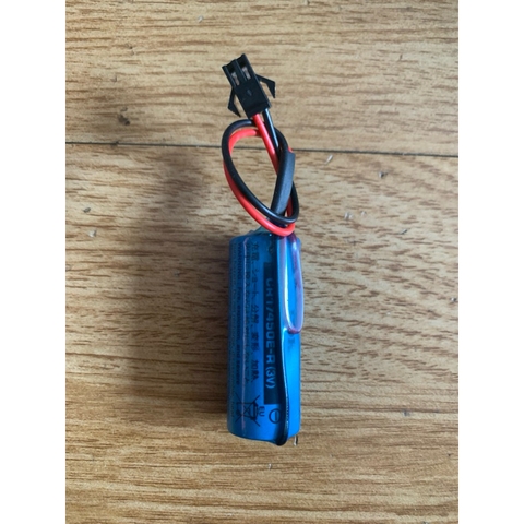 Cell nuôi nguồn FDK CR17450E 3V 2400mah Lithium Made in Japan