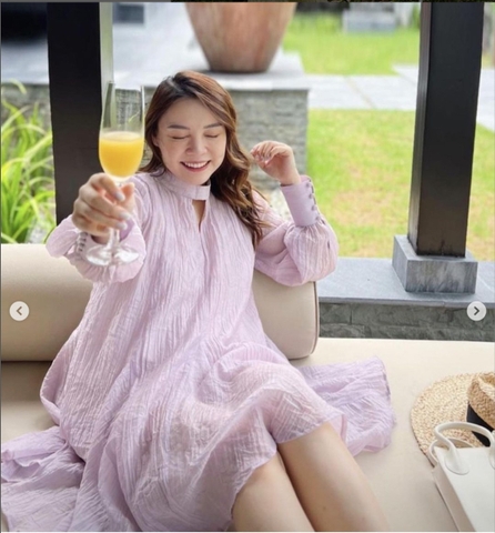 Đầm tím lửng tay dài thương hiệu Randomlist