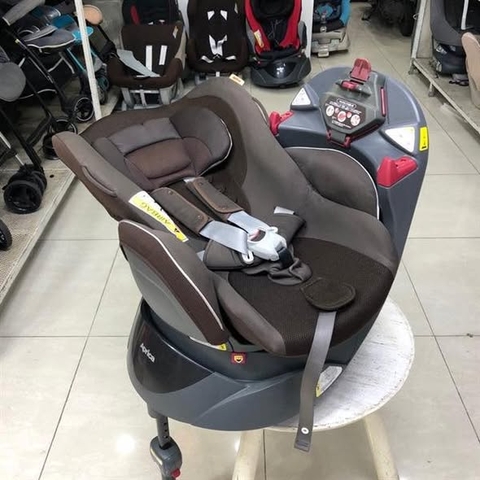 Ghế ngồi ô tô Aprica Fladea xoay 360