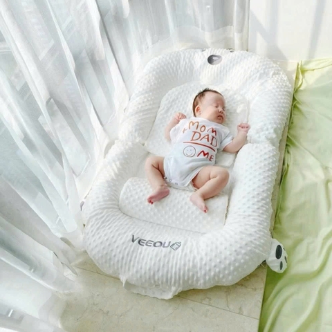 Đệm gối ngủ cho bé chống trào ngược VEEOU cao cấp chống trào ngược dễ gấp gọn và rộng rãi