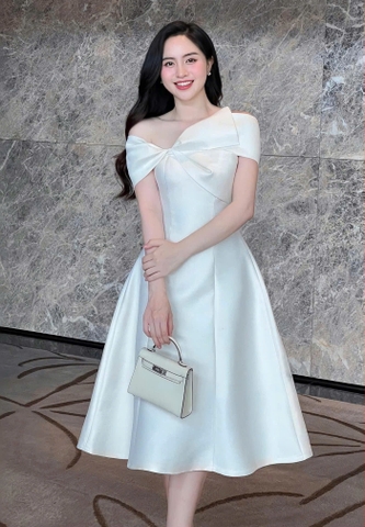 Đầm Thương Hiệu Laviem