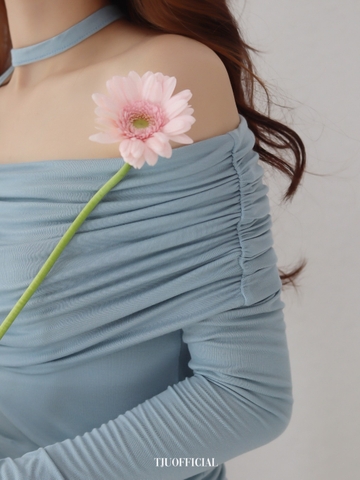 Áo tay dài bẹt vai rút tay