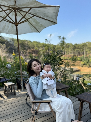 Áo tay dài bẹt vai rút tay