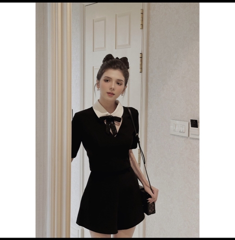 JOIE DES ROSES - Áo tuyết nhung khoét cổ Hebe Top (tặng kèm nơ đen)