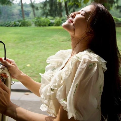 Đầm cổ bèo thương hiệu CHUN DESIGN