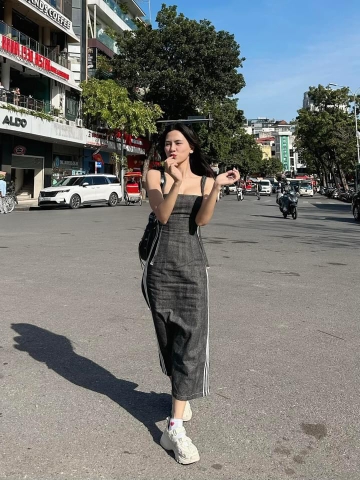 Đầm jean thương hiệu RECHIC