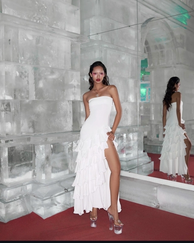 Đầm ống xẻ tà thương hiệu LSEOUL