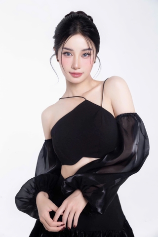 Set áo yếm trái tim và chân váy bồng rúm