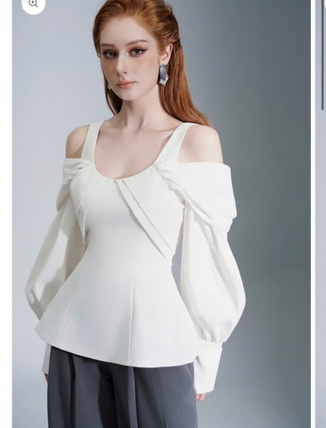 Áo sơ mi trắng xếp ly, trễ vai, dài tay Thương Hiệu Mollynista