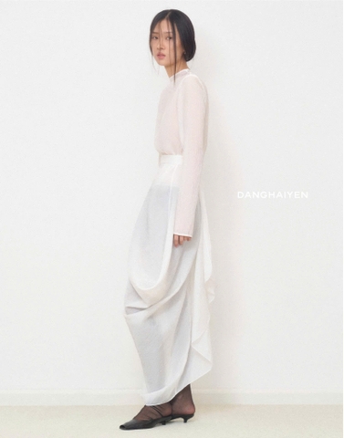 Set chân váy và áo thương hiệu Dang Hai Yen