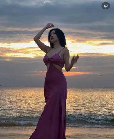 ĐẦM DÂY HỒNG DÁNG DÀI