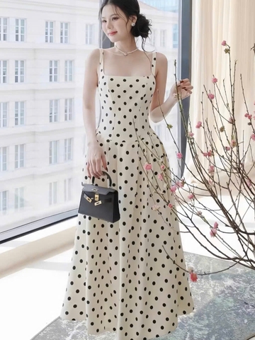 Đầm dài thương hiệu Tranali