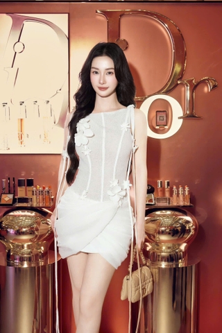 Đầm thương hiệu ONONMADE