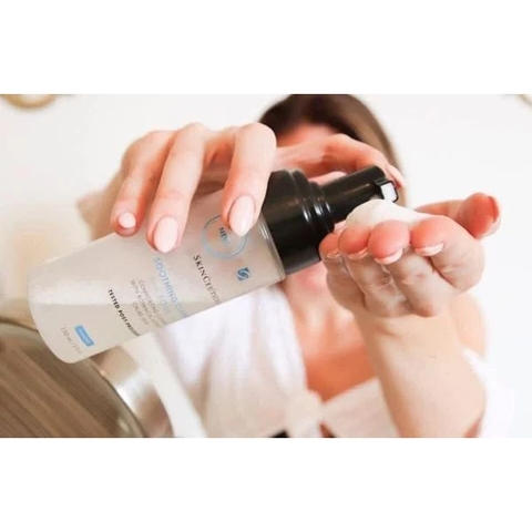 Sữa Rửa Mặt Dạng Bọt Skinceuticals Soothing Cleanser Foam 150ml