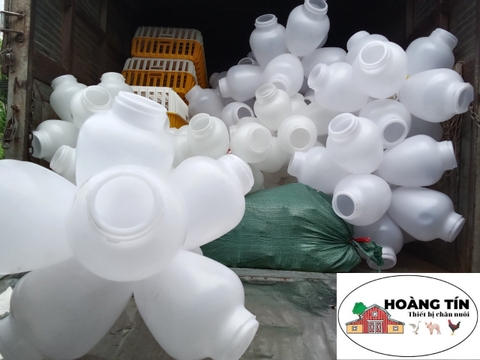 Bình uống xách tay cho gà vịt con 4L