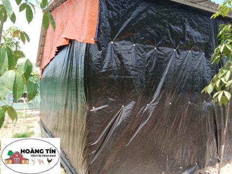 BẠT HÔNG ĐEN GIA LỢI KHỔ 2 X 100M DÙNG QUÂY BẠT HÔNG, QUÂY ÚM VỊT, QUÂY ÚM GÀ