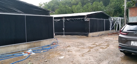 BẠT GIA LỢI U 9 , KHỔ 2 M X 100M