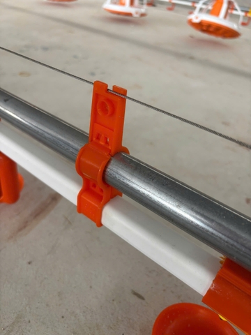Kẹp nhựa treo ống 22 x 22 mm
sử dụng với ống phi 27
vật liệu PP màu cam
GU12