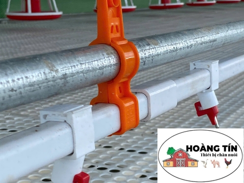 Kẹp nhựa treo ống 22 x 22 mm
sử dụng với ống phi 27
vật liệu PP màu cam
GU12