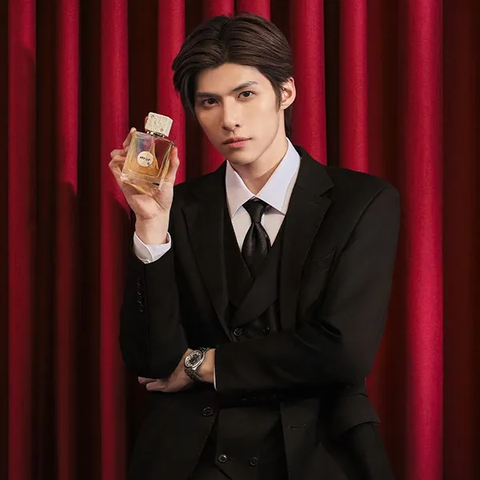 Nước Hoa Dubai nữ Armaf CLUB DE NUIT OUD full 105ML