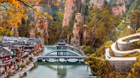 Trương Gia Giới - Phượng Hoàng Cổ Trấn - Vũ Lăng Nguyên (Vietjet Air)