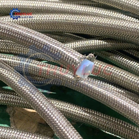 Ống teflon bọc inox 1/4