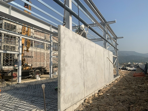 Xây dựng nhà máy