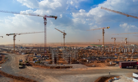 xây dựng sân bay