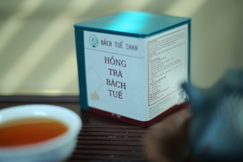 Hồng Trà Bách Tuế