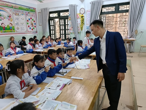 Thông tư 38/2021/TT-BGDĐT: Nâng tầm chất lượng giáo dục THCS với trang thiết bị hiện đại