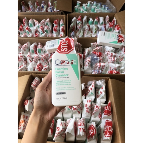 Sữa Rửa Mặt CeraVe Foaming Facial Cleanser Màu Xanh Ngọc dành cho da dầu/ thiên dầu - 355ml -mỹ Sữa Rửa Mặt CeraVe Foaming Facial Cleanser Màu Xanh Ngọc dành cho da dầu/ thiên dầu - 355ml -mỹ