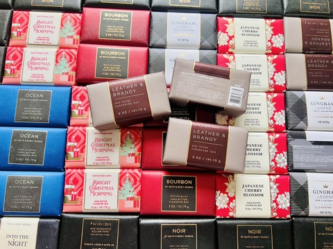 Xà bông cục Leather & Brandy hương mạnh mẽ cuốn hút - Bath and Body Works chính hãng Mỹ